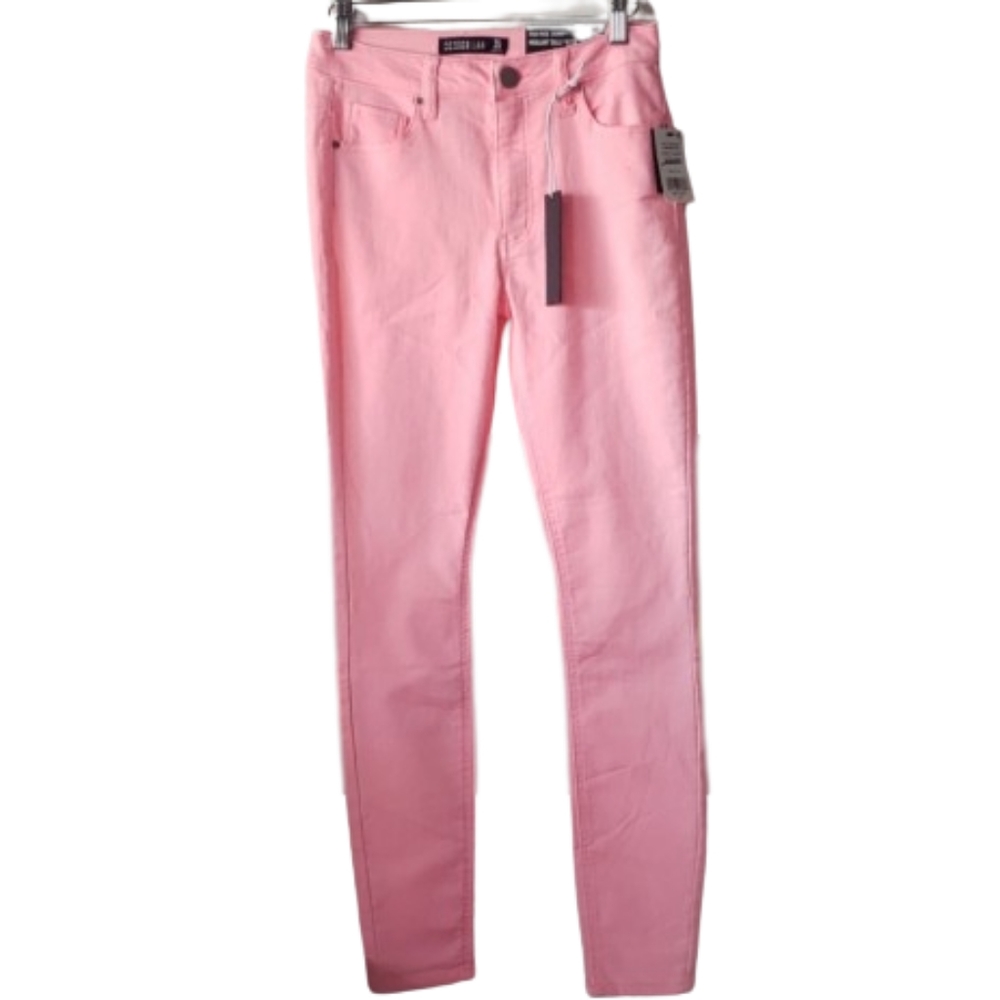 Design Lab High rise Skinny jeans in Cotton Candy.